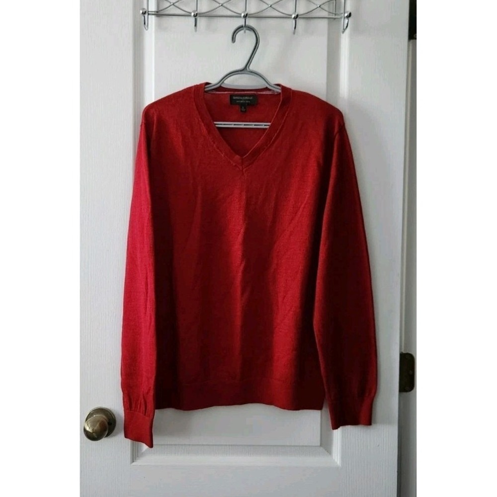 Banana Republic 100% Merino Wool Red Sweater Men's V Neck Preppy Office Size L